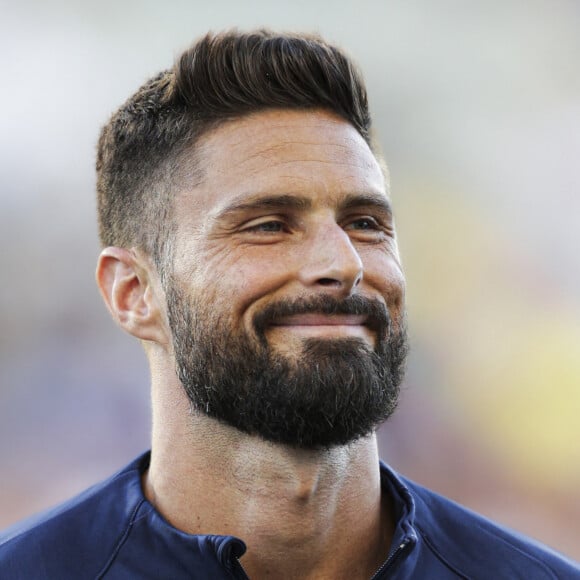 Olivier Giroud célèbre les 10 ans de sa fille Jade
 
Olivier Giroud lors du match UEFA de qualification du groupe B à l'Euro 2024 opposant Gibraltar à la France au stade de l'Algarve à Faro-Loulé, Portigal. La France a gagné 3-0. © Atlantico/Panoramic/Bestimage