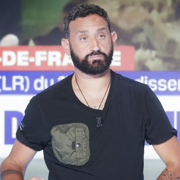 Une chroniqueuse de "Touche pas à mon poste" a annoncé son départ de l'émission à la fin de la saison.
Exclusif - Cyril Hanouna - Plateau de l'émission TPMP (Touche Pas à Mon Poste) présentée en direct par C.Hanouna et diffusée sur C8 à Paris. © Jack Tribeca / Bestimage