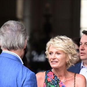 Sophie Davant et William Leymergie - Mariage de Claude Lelouch à la mairie du 18ème à Paris. Le 17 juin 2023. ©Agence / Bestimage