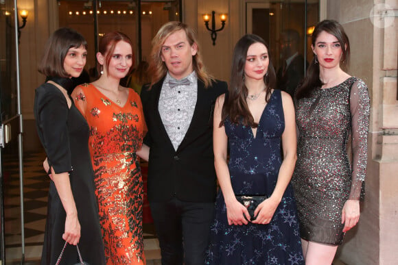 Adèle de Fontenay, Agatha Maksimova, Christophe Guillarmé, Agathe de Fontenay et Sarah Barzyk - Soirée de Gala "Enfance Majuscule" au profit de l'enfance maltraitée à la Salle Gaveau à Paris le 19 Juin 2023. © Bertrand Rindoff / Bestimage