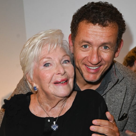 Line Renaud (Présidente du Fonds de Dotation) et Dany Boon - Remise du prix "Fonds de dotation Line Renaud-Loulou Gasté" pour la recherche médicale à la Maison de la Recherche à Paris le 15 novembre 2021. © Coadic Guirec/Bestimage 