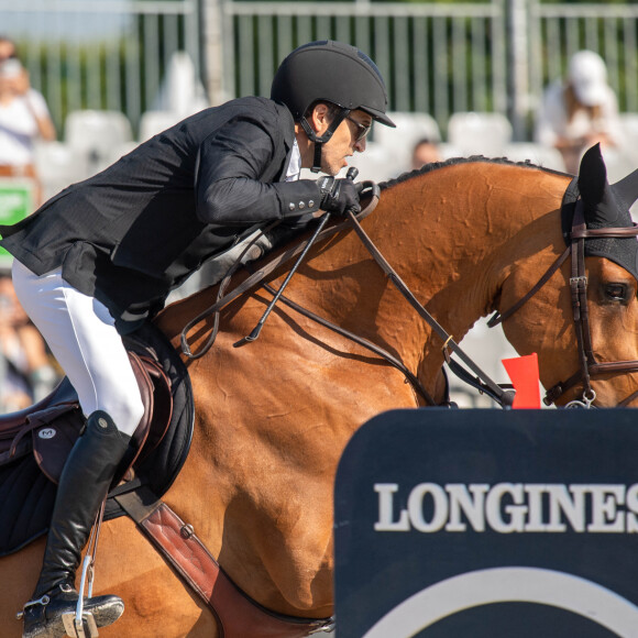 Guillaume Canet sur James Bond du Bec lors du prix Team Créatif presented by Lipton lors de la 9ème édition du "Longines Paris Eiffel Jumping" au Champ de Mars à Paris, France, le 23 juin 2023. © Pierre Perusseau/Bestimage 