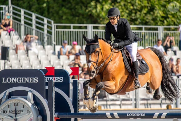 Sa compagne Marion Cotillard et ses enfants étaient absents.
Guillaume Canet sur James Bond du Bec lors du prix Team Créatif presented by Lipton lors de la 9ème édition du "Longines Paris Eiffel Jumping" au Champ de Mars à Paris, France, le 23 juin 2023. © Pierre Perusseau/Bestimage 