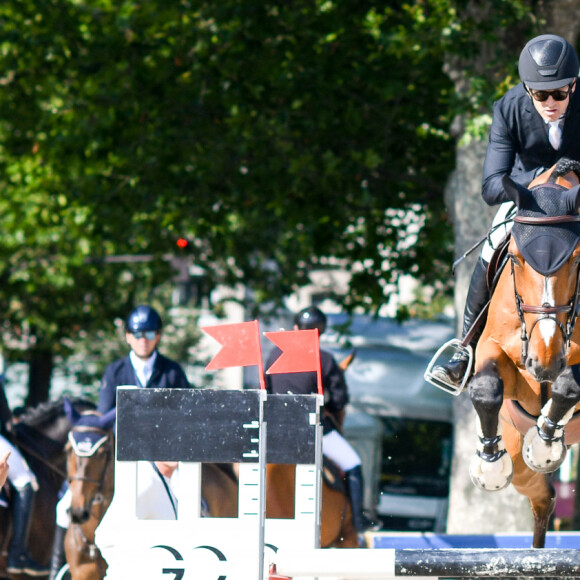 Guillaume Canet sur James Bond du Bec en détente du prix Team Créatif presented by Lipton lors de la 9ème édition du "Longines Paris Eiffel Jumping" au Champ de Mars à Paris, France, le 23 juin 2023. © Pierre Perusseau/Bestimage 