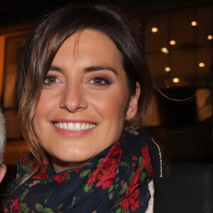 "Parfois, lorsque nous nous baladons (...). Les gens me demandent ou pas toujours, ce qui réveille la lionne qui dort en moi de la prendre en photo. Je leur explique les choses avec le sourire et ils comprennent", a t-elle ajouté.
Laëtitia Milot - Arrivées des people à l'enregistrement de l'émission ' Vivement Dimanche ' au studio Gabriel à Paris le 13 novembre 2019.