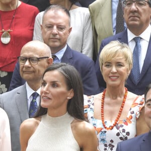 La reine Letizia d'Espagne et le ministre des Affaires Etrangères posent à leur arrivée à la réunion du Conseil d'administration de la Residencia de Estudiantes. Le 27 juin 2023 à Madrid (Espagne).