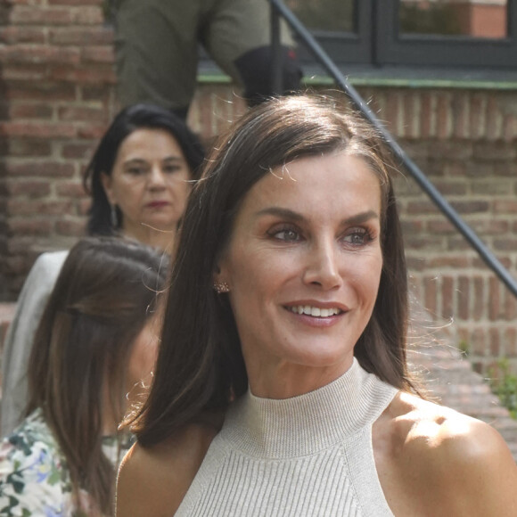 La reine Letizia d'Espagne à son arrivée à la réunion du Conseil d'administration de la Residencia de Estudiantes. Le 27 juin 2023 à Madrid (Espagne).