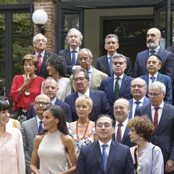La reine Letizia d'Espagne, la ministre des sciences et le ministre des Affaires Etrangères à son arrivée à la réunion du Conseil d'administration de la Residencia de Estudiantes. Le 27 juin 2023 à Madrid (Espagne).