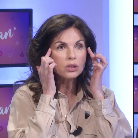 Caroline Barclay dans l'émission "Chez Jordan", sur C8.