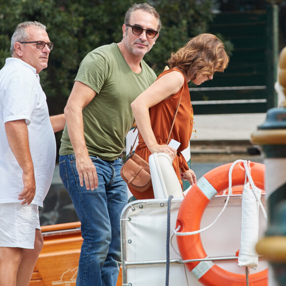 Jean Dujardin et sa femme Nathalie Péchalat - Arrivée des célébrités au Lido lors du 76ème Festival du Film de Venise à Venise en Italie, le 31 août 2019