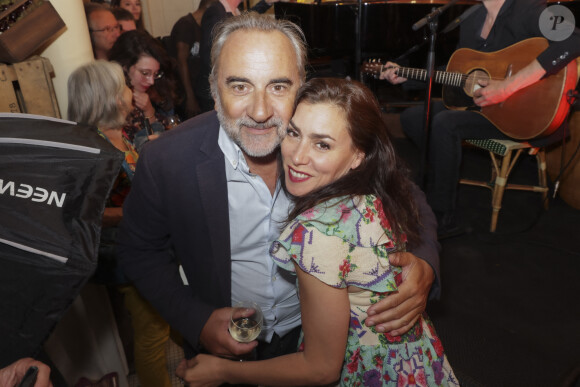 Antoine Duléry, Olivia Ruiz lors de la soirée de l'été littéraire et musical aux Deux Magots à Paris le 27 juin 2022. © Jack Tribeca / Bestimage