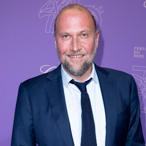 A savoir l'ile de Groix, située près de Lorient en Bretagne.
François Damiens - Photocall du dîner du 75ème Festival International du Film de Cannes. Le 24 mai 2022 © Olivier Borde / Bestimage 