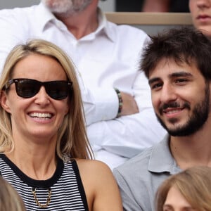 Ben Attal et sa compagne Jordane Crantelle dans les tribunes lors des Internationaux de France de Tennis de Roland Garros 2023. Paris, le 7 juin 2023. © Jacovides-Moreau / Bestimage  Celebrities in the stands during the French Open Tennis Championships at Roland Garros 2023. Paris, June 7th, 2023. 