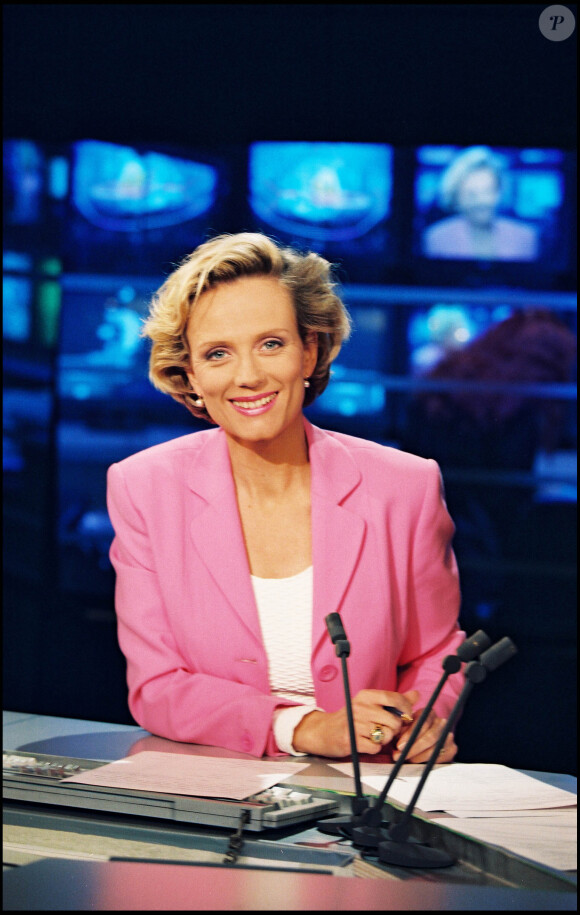 Archives - Catherine Matausch sur le plateau de France 3 en 1996.