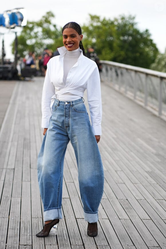 Tina Kunakey - Défilé de mode Haute Couture Alaïa saison Automne-Hiver 2023-2024 à Paris le 2 juillet 2023. @ Lucia Sabatelli / Action Press / Bestimage