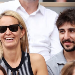 Ben Attal et sa compagne Jordane Crantelle dans les tribunes lors des Internationaux de France de Tennis de Roland Garros 2023. Paris, le 7 juin 2023. © Jacovides-Moreau / Bestimage 