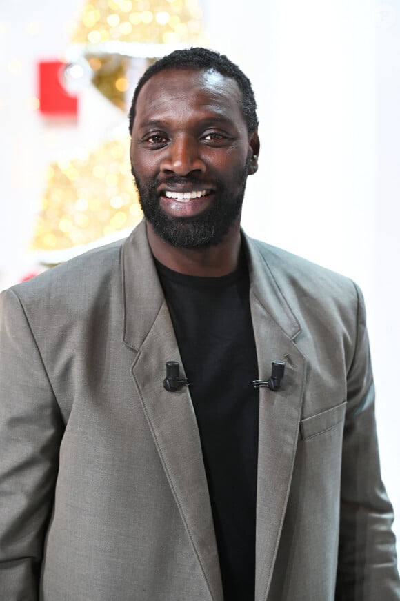 Omar Sy - Enregistrement de l'émission "Vivement dimanche" au studio Gabriel, présentée par M.Drucker, diffusée sur France 3 le 18 décembre 2022. © Guillaume Gaffiot / Bestimage 