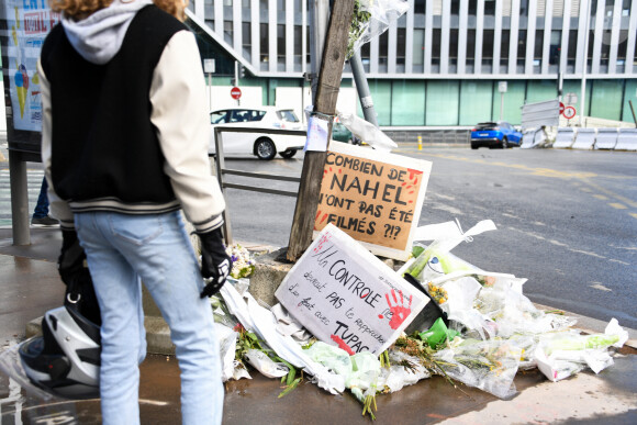 Hommage à Nahel après sa mort, tué par un policier après un refus d'obtempérer à Nanterre (Hauts-de-Seine), France, le 1er juillet 2023. © Lionel Urman/Panoramic/Bestimage