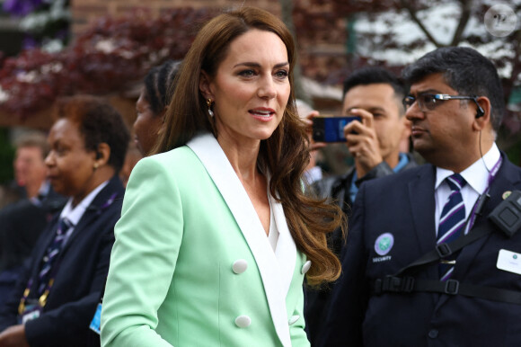 Kate Middleton, princesse de Galles, Debbie Jevans et Laura Robson - Match opposant Katie Boulter à l'australienne Daria Saville, deuxième jour de Wimbledon, Londres. 4 juillet 2023