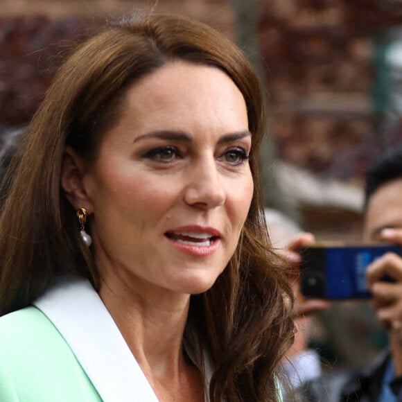 Kate Middleton, princesse de Galles, Debbie Jevans et Laura Robson - Match opposant Katie Boulter à l'australienne Daria Saville, deuxième jour de Wimbledon, Londres. 4 juillet 2023