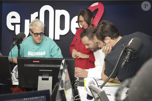 Exclusif - Guillaume Genton, Diane Leyre, Yannick Vinel, Fabien Delettres lors de la matinale d'Europe 2, 6H-9H30 animée à Paris, France, le 03 mai 2023. © Jack Tribeca/Bestimage 