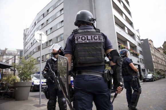 Scènes de pillages dans les magasins du centre de ville de Strasbourg, France, le 30 juin 2023, après la mort du jeune Nahel, tué par un policier après un refus d'obtempérer à Nanterre. © Elyxandro Cegarra/Panoramic/Bestimage