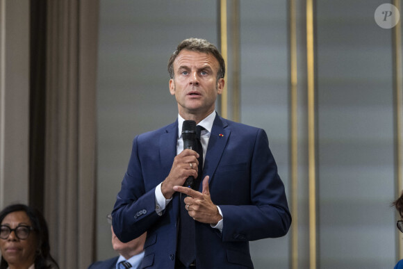 Les gendarmes ont tenté de l'interpeller
Le président de la République Emmanuel Macron reçoit les maires des communes victimes de violences au palais de l'Elysée à Paris, France, le 4 juillet 2023. © Eliot Blondet/Pool/Bestimage 