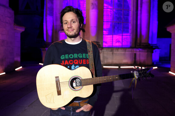 Exclusif - Vianney (nommé pour la chanson "Pour de vrai") - Enregistrement de l'émission "La chanson de l'année" au château de Chambord, qui sera diffusée le 5 juin 2021 sur TF1 © Gaffiot-Moreau / Bestimage