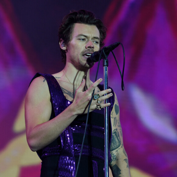 Harry Styles en concert au "War Memorial Park" à Coventry, le 29 mai 2022. 