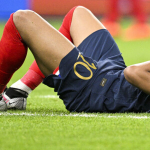 MBAPPE Kylian (FRA) a terre - Match de qualifications de l'Euro2024 "France - Grèce (1-0)" au stade de France, le 19 juin 2023. 