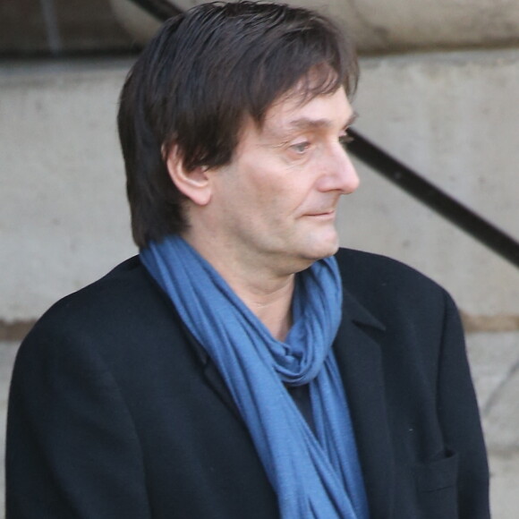 La famille blessée par Pierre Palmade sort du silence.
Pierre Palmade - Sorties des obsèques de Sylvie Joly en l'église Saint-Sulpice à Paris.
