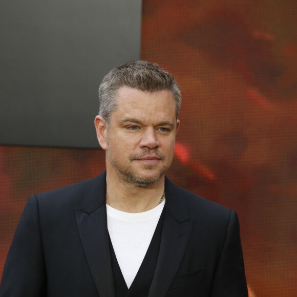 Héros de la nouvelle production de Christopher Nolan, Matt Damon a affiché son soutien avec ses pairs en grève
Matt Damon - Avant-première du film Oppenheimer à Londres le 13 juillet 2023 perturbée par la grève à Hollywood