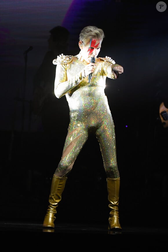 Plastic Bertrand lors du concert "Stars 80" au Palais Nikaïa à Nice, le 6 décembre 2018. © Lionel Urman/Bestimage