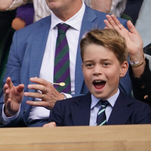 Le prince George et la princesse Charlotte de Galles - Kate Middleton, le prince William, le prince George et la princesse Charlotte de Galles ont assisté à la finale du tournoi de Wimbledon, remportée par Carlos Alcaraz face à Novak Djokovic. Londres, 16 juillet 2023.