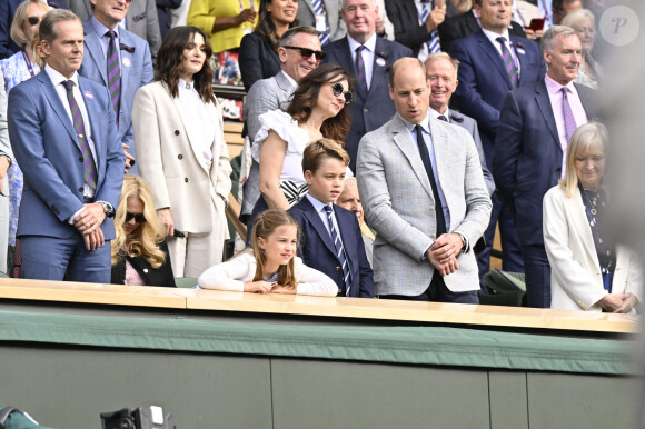 Kate Middleton, le prince William, le prince George et la princesse Charlotte de Galles ont assisté à la finale du tournoi de Wimbledon, remportée par Carlos Alcaraz face à Novak Djokovic. Londres, 16 juillet 2023.