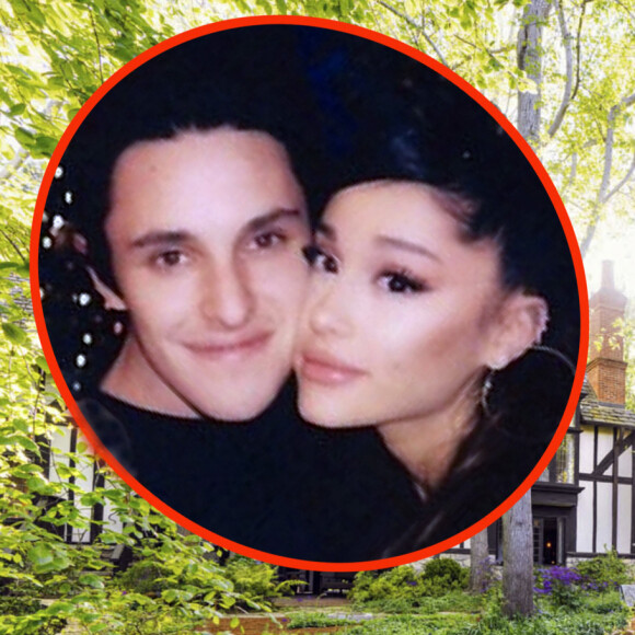 Ariana Grande s'est mariée avec son fiancé Dalton Gomez lors d'une cérémonie intime organisée dans sa maison de Montecito le 16 mai 2021, en présence d'une vingtaine de proches. Cette demeure avait été acquise par la star pour 6,75 millions de dollars auprès de l'animatrice Ellen DeGeneres. Construite à l'origine dans le Surrey en Angleterre, la maison, composée de trois chambres et cinq cheminées, avait été démantelée puis reconstruite à Montecito dans les années 1980.  Songtress superstar, Adriana Grande married her fiancee, Dalton Gomez, in a ceremony at the singer's Montecito estate. Accoring to reports, it was a small and intimate afair with less than 20 people comprised of family members and very close friends. Adriana bought the house from Ellen Degeneres a year ago for .75 Million Dollars. The house is an English Tudor style and was originally built in Surry, England, Later dismantled, shipped at great effort and expense and reconstructed on a 1.3 lot in a coveted part of Montecito. The property consists of 2 structures connected by an "orangerie". a glass-in space for plants and fruit trees to be brought indoors for winter. The estate has 3 bedrooms and 2.5 bathrooms adn at least 5 fireplaces. Each of the two structures includes a spacious living room with an imposing fireplace. There's also a study, a formal dining room with a fireplace, a large, high-end kitchen finished with hand-painted tile countertops and a breakfast room with a huge stone fireplace. Ther's also a gym, a workshop, a basement and a 3 car garage. Montecito. May 17, 2021.