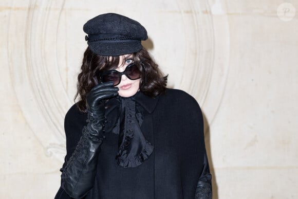 Si Isabelle Adjani n'a pas répondu dans un premier temps, ses avocats ont réagi.
Isabelle Adjani - Photocall au défilé de mode Haute-Couture Christian Dior au musée Rodin lors de la Fashion Week Printemps-été 2023 de Paris, France, le 23 janvier 2023. © Olivier Borde/Bestimage 