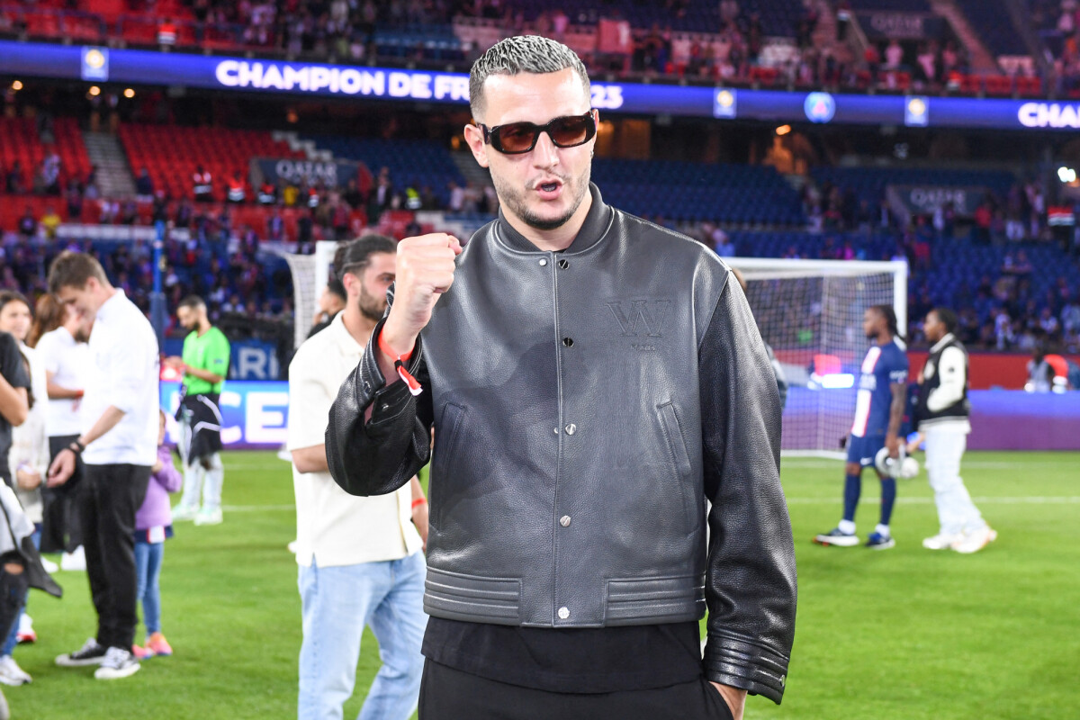 Photo DJ Snake Lors De La C r monie De Remise Du Troph e De Champion photo-dj-snake-lors-de-la-c-r-monie-de-remise-du-troph-e-de-champion