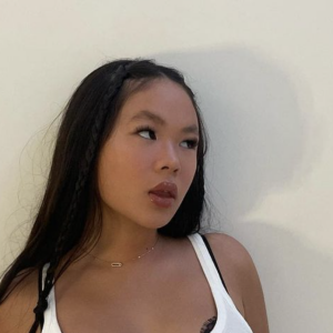 Joy Hallyday sur Instagram