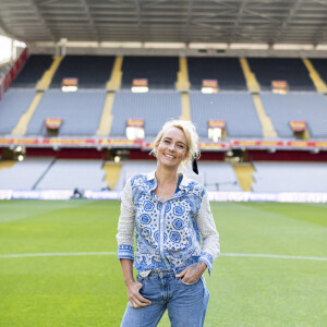 "Les nuits sans dormir, à se réveiller excédée, à ne même plus pouvoir s'adresser la parole avec Bertrand...", a-t-elle énuméré.
Exclusif - Élodie Gossuin - 3ème édition de la rencontre de football caritative "Match des héros" entre le "RC Lens Légendes" et "L'équipe Unicef" au stade Bollaert-Delelis à Lens le 6 juin 2023. © Pierre Perusseau / Bestimage