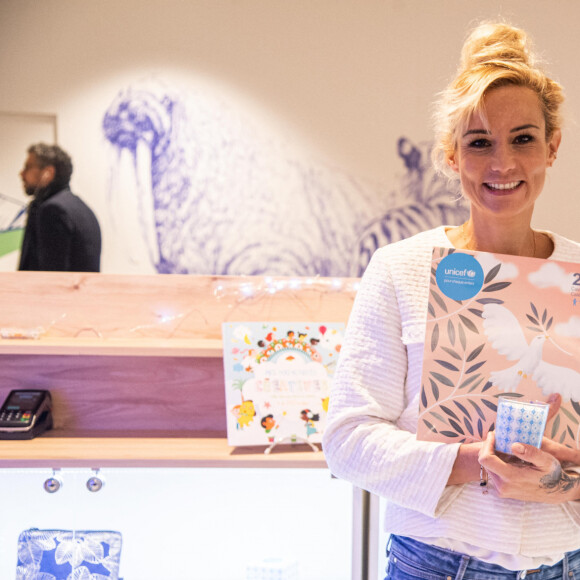 Elodie Gossuin (Miss France 2001) au stand UNICEF du centre commercial Westfield Les 4 Temps du quartier d'affaires de la Défense à Puteaux, France, le 9 décembre 2022. © Baptiste Autissier/Panoramic/Bestimage