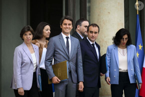 Les deux personnalités sont séparées depuis bien longtemps, mais gardent de jolies relations d'amitié
Gabriel Attal - ministre de l'Education nationale et de la Jeunesse Sébastien Lecornu - ministre des Armées Aurelien Rousseau - ministre de la Santé et de la Prevention