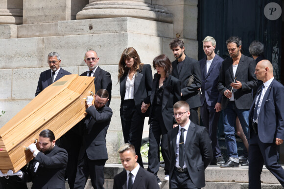 - Sorties des célébrités aux obsèques de Jane Birkin en l'église Saint-Roch à Paris. Le 24 juillet 2023 © Jacovides-KD Niko / Bestimage 