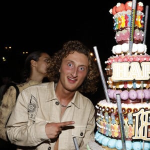 Joalukas Noah lors de sa soirée d'anniversaire pour ses 18 ans à Paris le 10 juin 2022. © Cyril Moreau / Bestimage