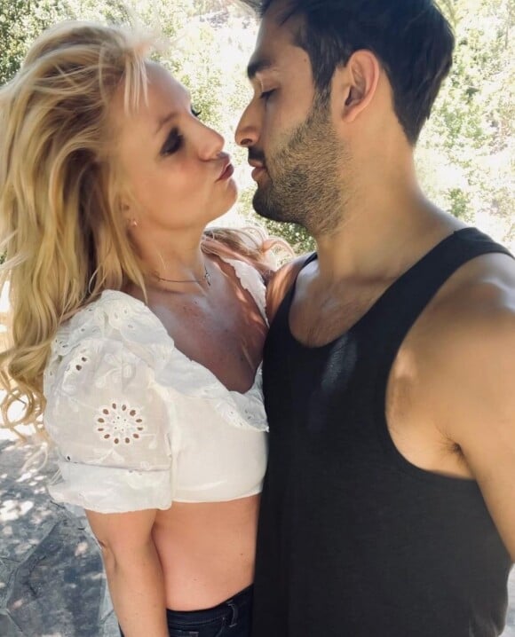 Britney Spears et son compagnon Sam Asghari sur Instagram. Le 15 juin 2021.