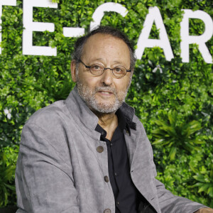 Jean Reno a choisi de vivre près du massif des Alpilles.
Jean Reno - Photocall du film "All Those things we never said" lors du Festival de Televison de Monte Carlo. © Denis Guignebourg/Bestimage 