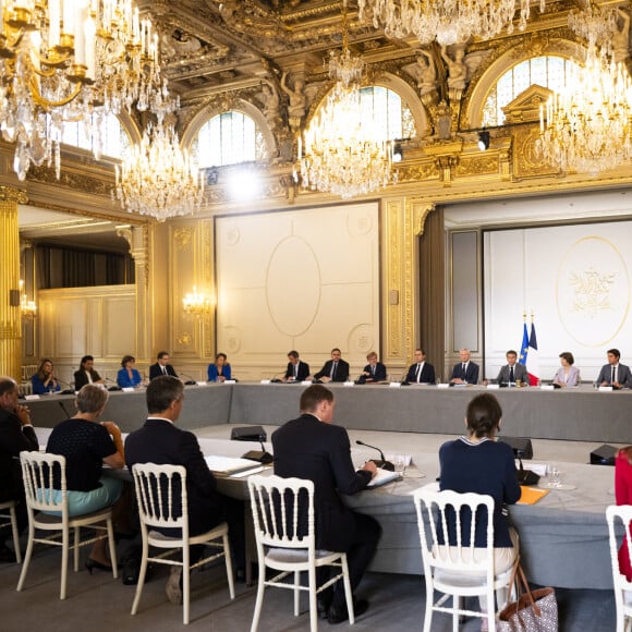 Emmanuel Macron et ses ministres - Premier conseil des ministres du vendredi 21 juillet 2023 au Palais de l'Elysée à Paris, à l'issue du remaniement ministériel © Jean-Baptiste Autissier / Bestimage