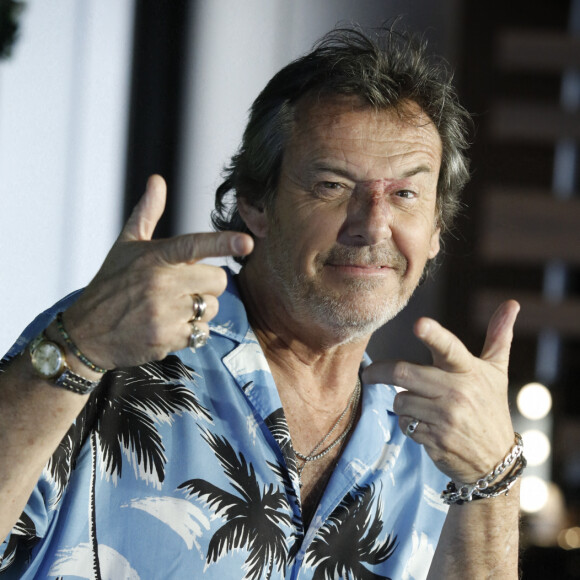 Jean-Luc Reichmann au photocall de la série "Leo Mattei, Brigade des mineurs" lors du 62ème Festival de Télévision de Monte-Carlo, à Monaco, le 19 juin 2023. © Denis Guignebourg/BestImage