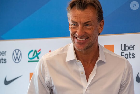 Le sélectionneur Hervé Renard annonce la liste de l'équipe de france féminine pour la coupe du monde 2023, lors d'une conférence de presse, à Paris, France, le 6 juin 2023. © Baptiste Autissier/Panoramic/Bestimage