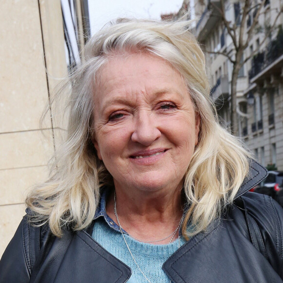 Charlotte de Turckheim à la sortie des studios RTL à Neuilly-sur-Seine, France, le 12 janvier 2023. © Jonathan Rebboah/Panoramic/Bestimage